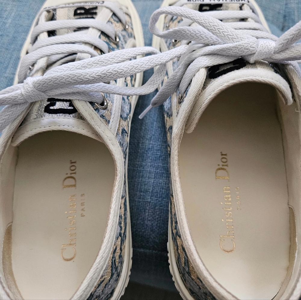 Dior tennis shoes - Picture 3 of 5